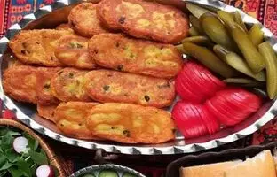 طرز تهیه «لُکونه» خوشمزه؛ غذای اصیل و مقوی دزفولی‌ها