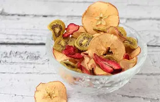 طرز تهیه چیپس میوه (میوه خشک) خانگی با بخاری یا شوفاژ!