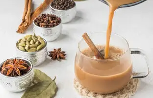 طرز تهیه چای ماسالا کافی‌شاپی در منزل
