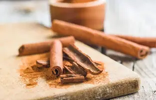 چطور دارچین اصل را از تقلبی تشخیص دهیم؟