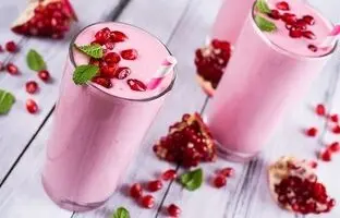(ویدئو) میلک شیک انار؛ متفاوت ترین گزینه برای پذیرایی شب یلدا