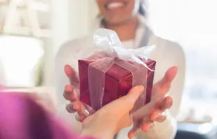 این هدیه‌ها برای یادگاری خیلی مناسبن!
