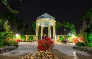 فال حافظ امروز چهارشنبه 22 آذر ماه 1402؛ شب وصل است و طی شد نامه هجر