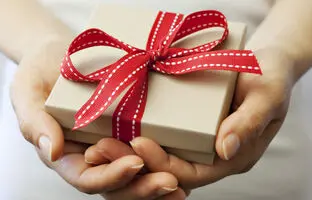 بهترین هدیه تولد برای خانم ها و آقایان دی ماهی