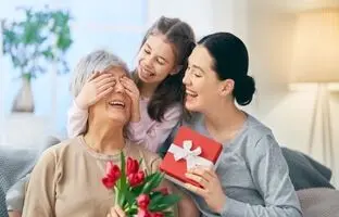 روز مادر نزدیکه! اینا می‌تونن هدیه‌های خوبی باشن!