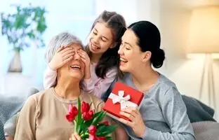 روز مادر نزدیکه! اینا می‌تونن هدیه‌های خوبی باشن!