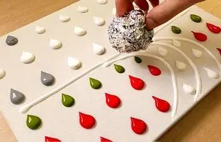 (ویدئو) آموزش نقاشی: با رنگ قرمز و سبز یه منظره جنگلی متفاوت بکش