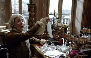 چند اصول جالب برای اینکه عطر بسازیم و آن را شخصی‌سازی کنیم