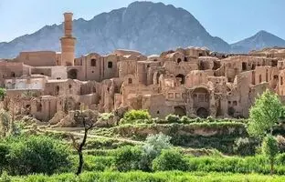 خرانق، مقصد گردشگری زمستانی با ۴۵۰۰ سال قدمت