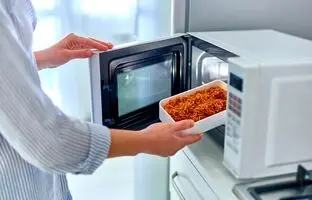 ارزان ترین مایکروویو کانوکشن دار چند؟