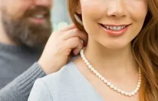 برای هر مدل یقه لباس چه گردنبندی خوبه؟!