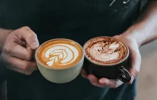 فرق موکا با لاته