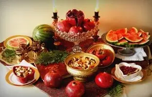 سفره شب یلدا چی داره؟