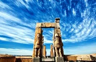 (ویدئو) آخرین جزئیات از کشف یک اسکلت در تخت جمشید