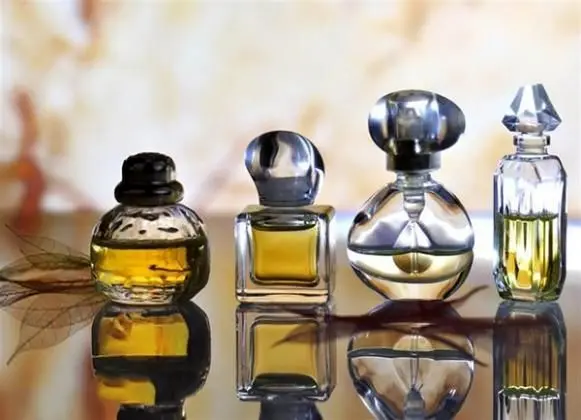 شخصیت شناسی از روی عطر مورد علاقه تان؛ رازهای جذاب