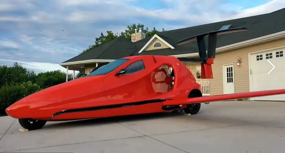 (تصاویر) خودرویی که ظرف 3 دقیقه به هواپیما تبدیل می‌ شود