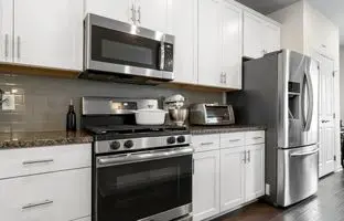 بهترین مکان مایکروویو در دکوراسیون آشپزخانه کوچک