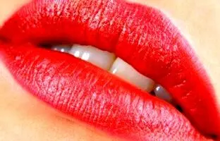 بهترین ماسک ها برای زیبایی و قرمز کردن لب ها