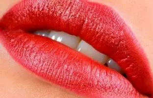 بهترین ماسک ها برای زیبایی و قرمز کردن لب ها