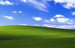 (ویدئو) نمای واقعی پس زمینه معروف ویندوز xp