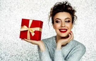 5 لوازم آرایش ترند و ارزان مناسب برای هدیه دادن