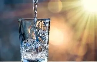نوشیدن روزانه چقدر آب برای بدن مفید است؟