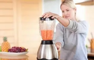 11 ماده غذایی که هرگز نباید درون مخلوط کن قرار داد!