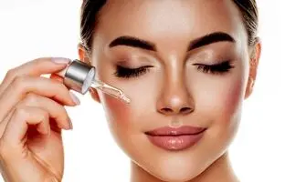 بهترین سرم های حاوی هیالورونیک اسید برای رهایی از خشکی پوست
