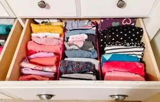 با این ترفندها سه سوته کشو لباس هاتو مرتب کن!