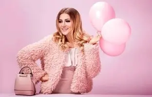 چه رنگ لباسی به پوست روشن میاد؟