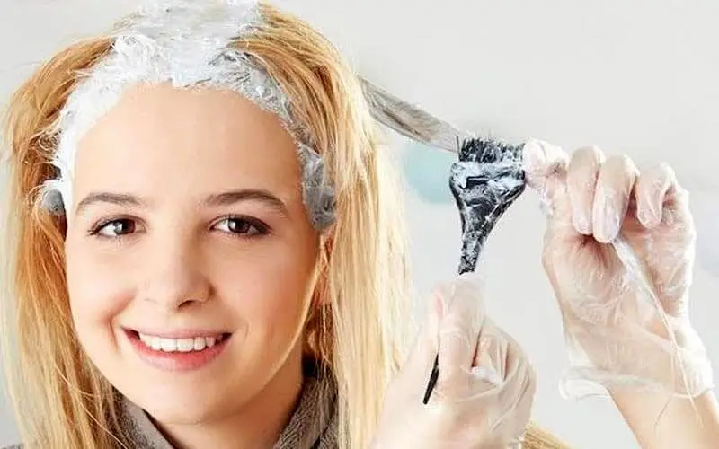 اگر موی شما این 3 ویژگی رو داره دور دکلره کردن برای عید نوروز رو خط بکشید!