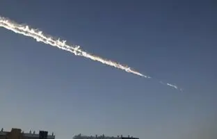 سقوط شهاب‌سنگ ۱۵۰۰ نفر را مجروح کرد!