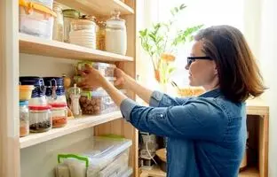 6 ایده کاربردی برای سازماندهی انباری خانه