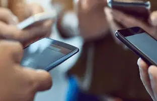 تاثیر تکنولوژی موبایل بر جامعه و فرهنگ کشورها چیست؟
