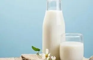 خوردن شیر در کیفیت خواب تاثیری دارد؟