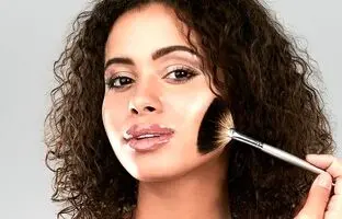 این 8 محصول آرایشی غیر ضروری رو نخر!