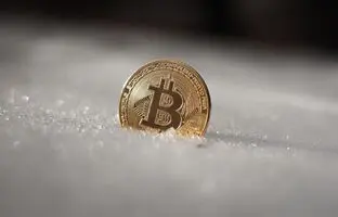 قیمت بیت کوین و اتریوم امروز سه‌شنبه ۱ اسفند ۱۴۰۲