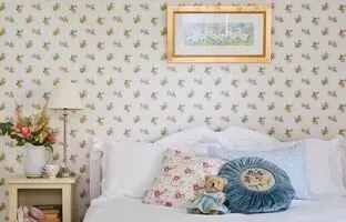 ترفندهای چیدمان اتاق خواب به سبک کلبه ای