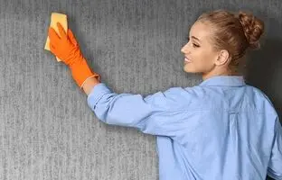 آموزش تمیز کردن انواع کاغذ دیواری برای خانه تکانی عید
