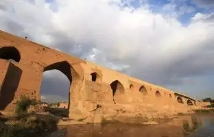(تصویر) کهن ترین پل آجری جهان در دزفول/ پلی که توسط ۷۰ هزار اسیر رومی ساخته شد