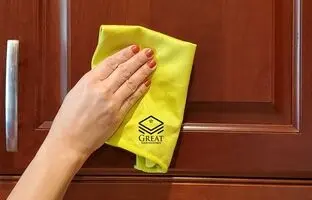 ترفندهای تمیز کردن کابینت چوبی و MDF برای خانه تکانی عید