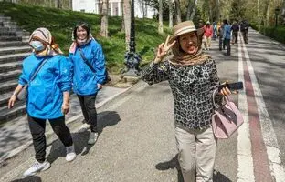 (ویدئو) گشت و گذار اینفلوئنسرهای چینی‌ در طبیعت گیلان