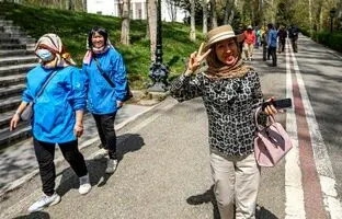 (ویدئو) گشت و گذار اینفلوئنسرهای چینی‌ در طبیعت گیلان