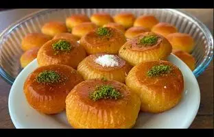 (ویدئو) دیگه تو ماه رمضان سراغ باقلوا نرو، این شیرینی رو درست کن عاشقش میشی