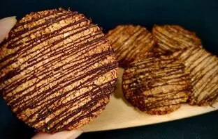 (ویدئو) طرز تهیه شیرینی رژیمی خوشمزه برای عید
