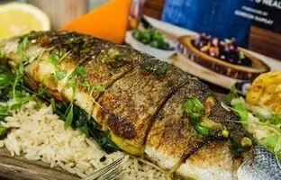 طرز تهیه مرحله به مرحله ماهی شکم پر خوشمزه و مجلسی