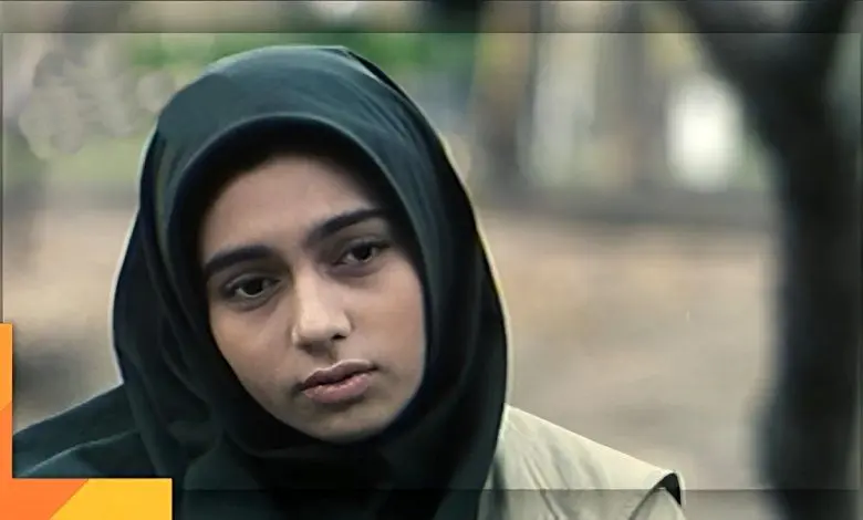 تصویری از بازیگر دختری با کفش‌های کتانی بعد از 24 سال با شوهر خواننده اش در آلمان