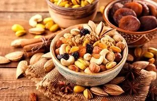6 ترفند برای نگهداری از آجیل و جلوگیری از کرم گذاشتن آن!
