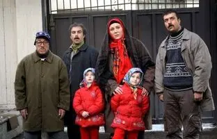 (عکس) دیدار تازه فهیمه، رحمت و بابا پنجعلی سریال پایتخت در کافه