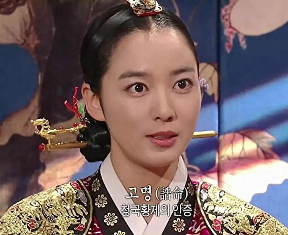 تصاویر جدید «بانو جانگ» در سریال دونگ‌یی با استایل زیبای بهاری